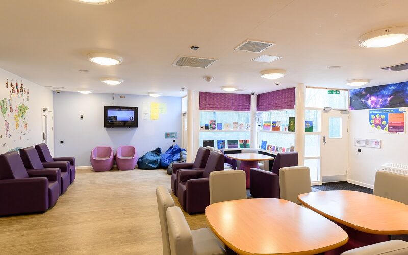 Mulberry Ward lounge