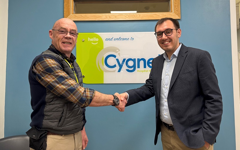 Martin Graham, Hospital Manager (left) meeting Tom Gordon MP (right)