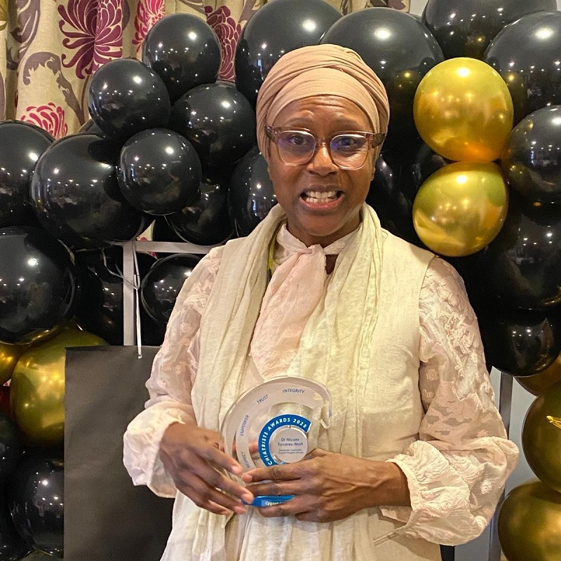 Dr Nicola Tavares-Mott