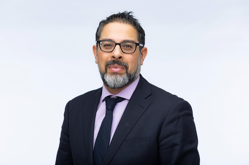 Dr Asif Bachlani